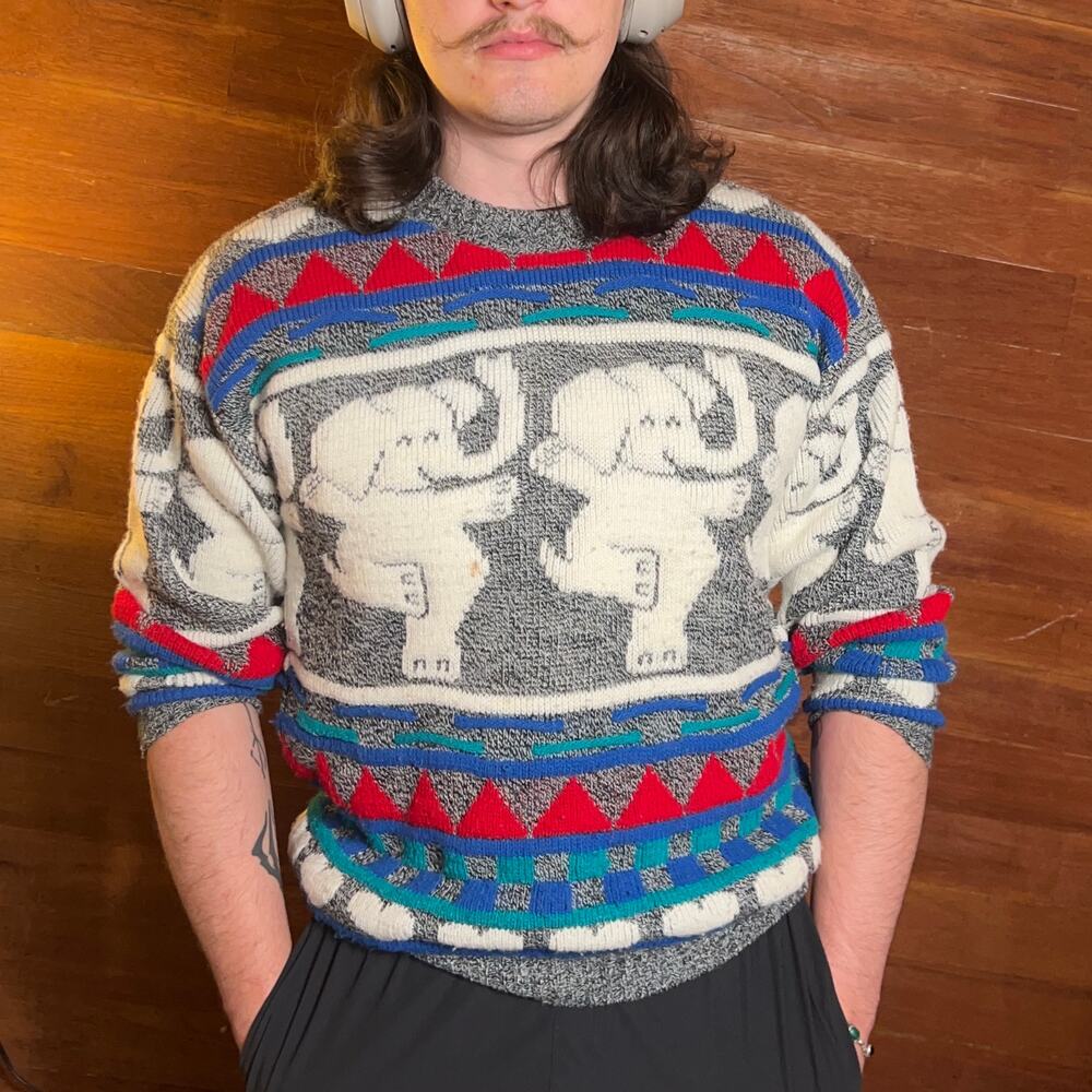 VINTAGE 80s Dancing Elephant Knit Sweater Size M Textured Pullover Geometric